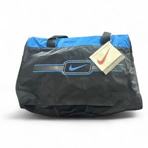 2000’s Nike Black and Blue Duffel Bag NWT